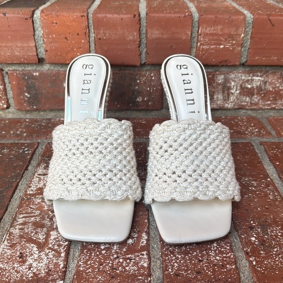 Gianni Bini Regina Crochet Square Toe Wedge Slides Women's Size 9.5 - Picture 2 of 8